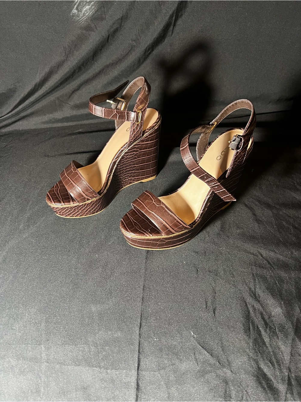 Aldo Women’s Brown Croc-Embossed Wedge Sandals